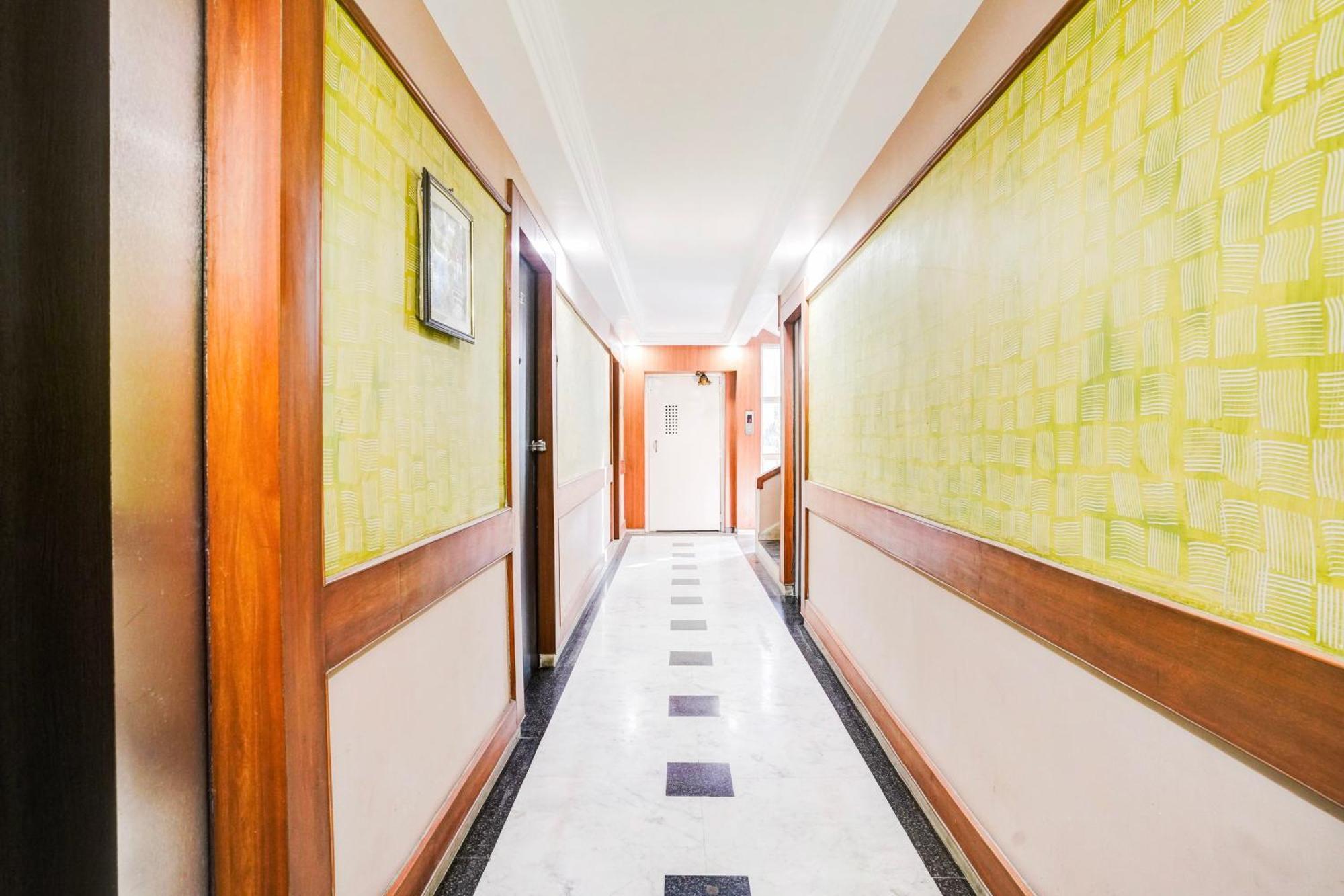 Super Collection O Ashram Road Near Sardar Bridge Formerly Apple Ahmedabad